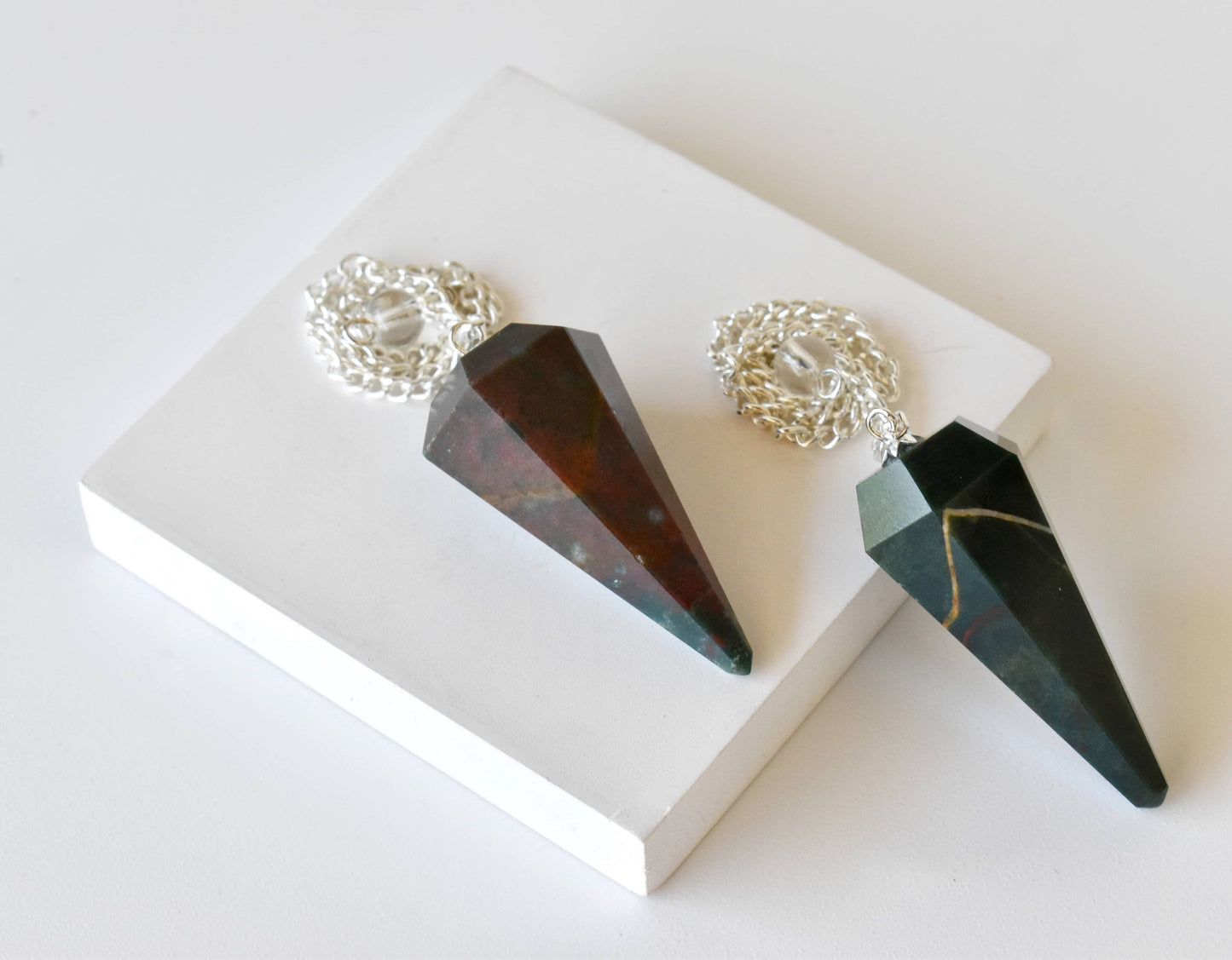 Bloodstone Pendulum