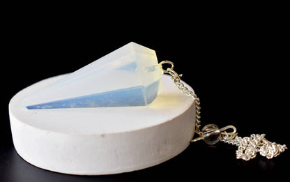Opal Pendulum